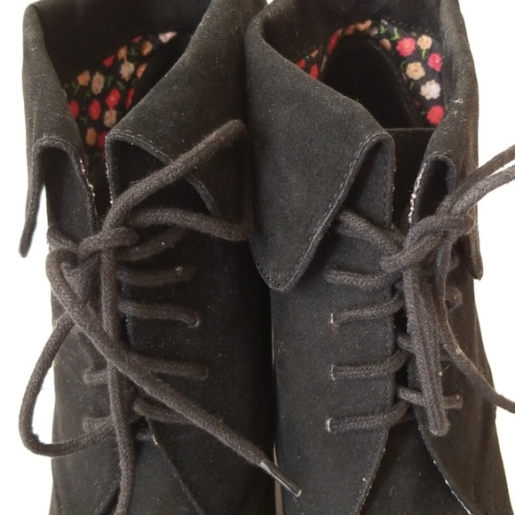 Rampage Black Faux Suede Lace Up Boot Wedges - Picture 5 of 8